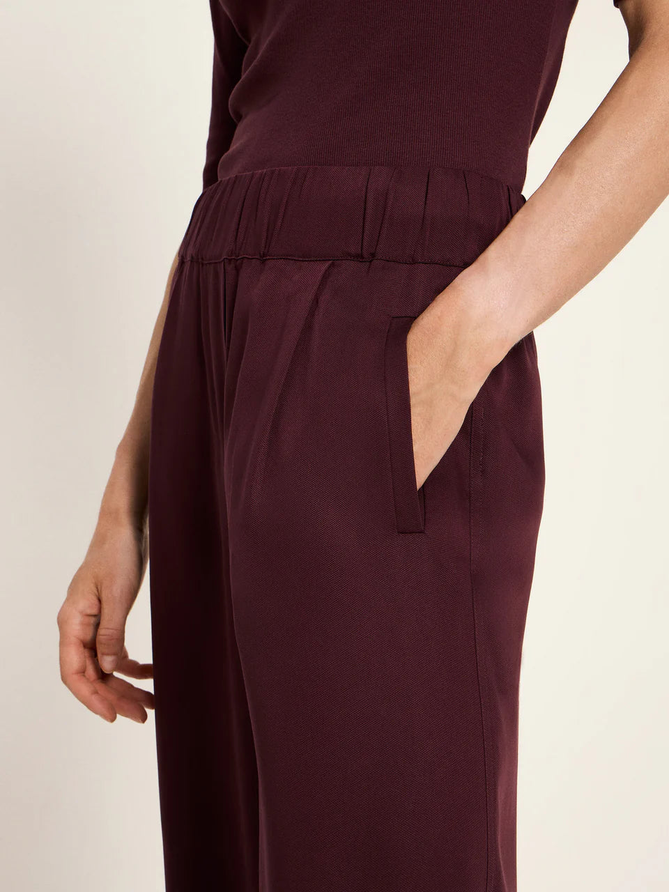 Lanius - Wijde broek van TENCEL - Bordeaux