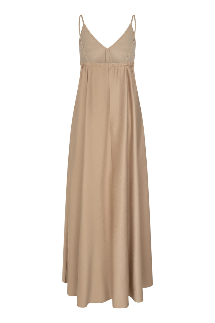 Ruby Tuesday - CAELEY SPAGETTHI STRAP FLAIRED MAXI DRESS