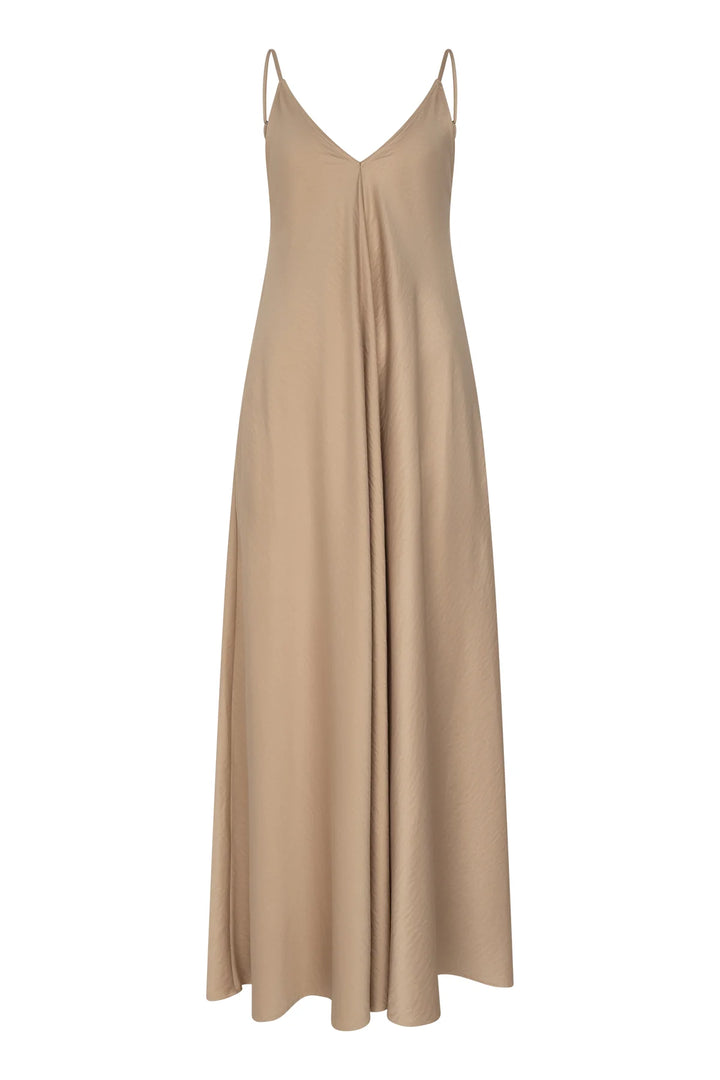Ruby Tuesday - CAELEY SPAGETTHI STRAP FLAIRED MAXI DRESS