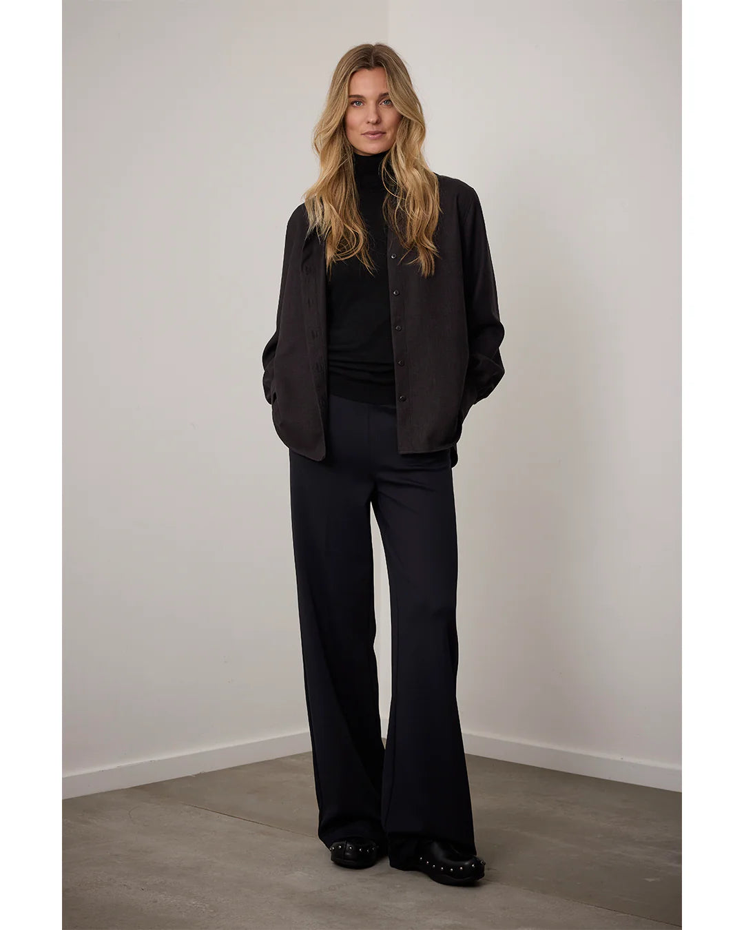 Corel Amsterdam - Lilly Wide Pants - Zwart – Blauwehand1652