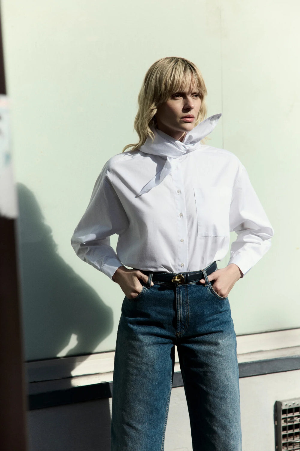 Âme Antwerp - Nobody Shirt met afneembare sjaal - White
