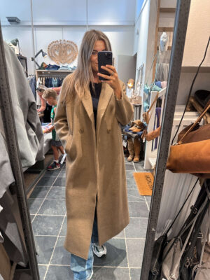 LangerChen - Coat Deline - Walnut