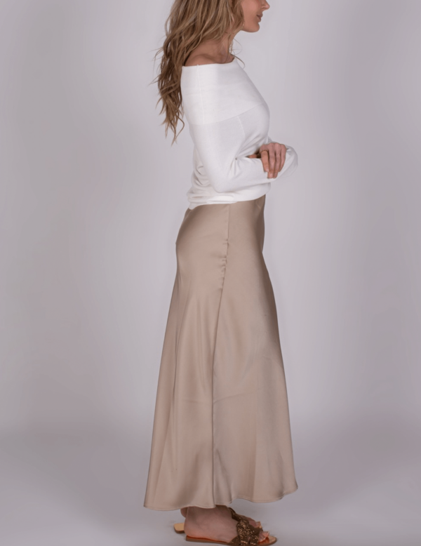 The Clothed - Rok Foggia - Perfectly Pale