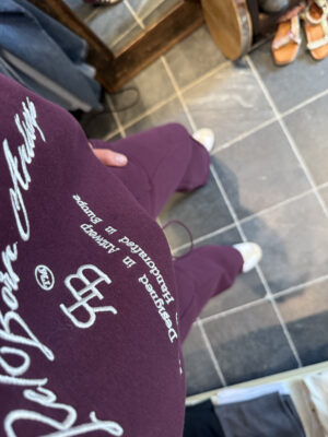 RE/BORN - Chelsea Sweater - Vino